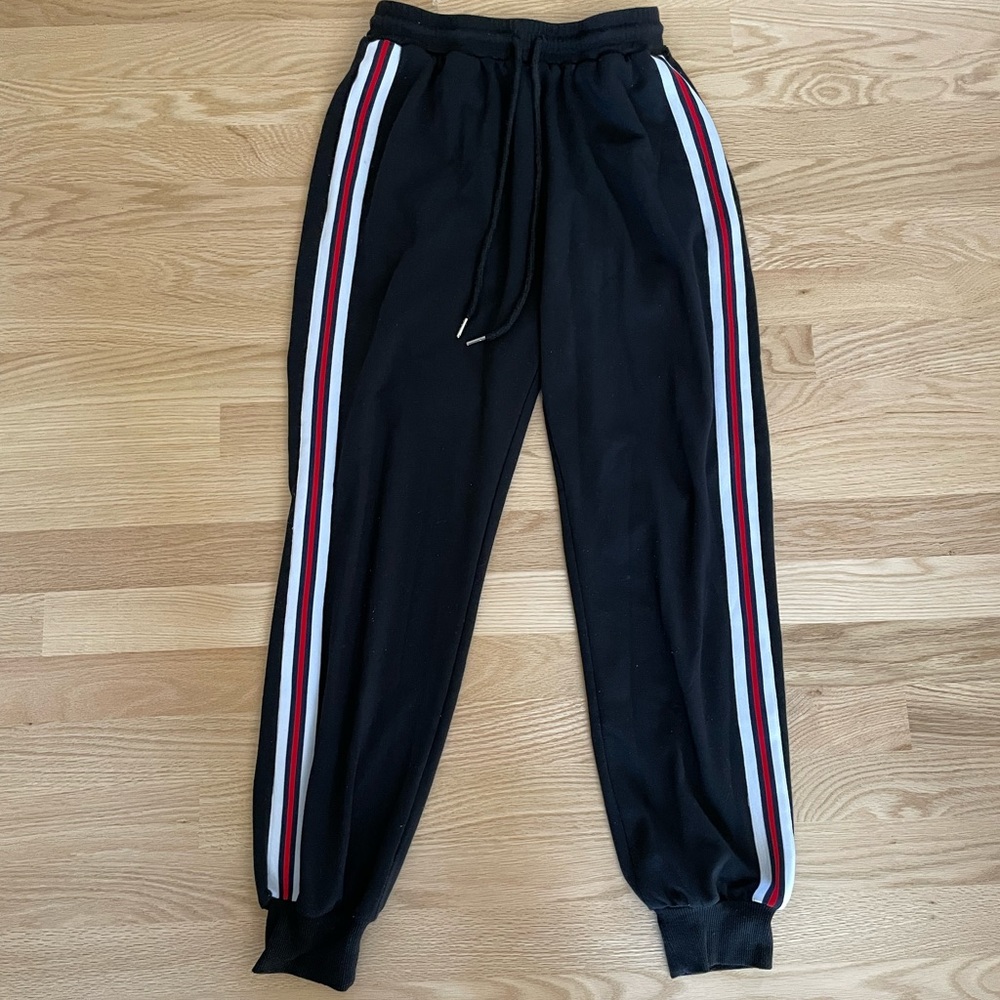 Junior’s Black Sweatpants